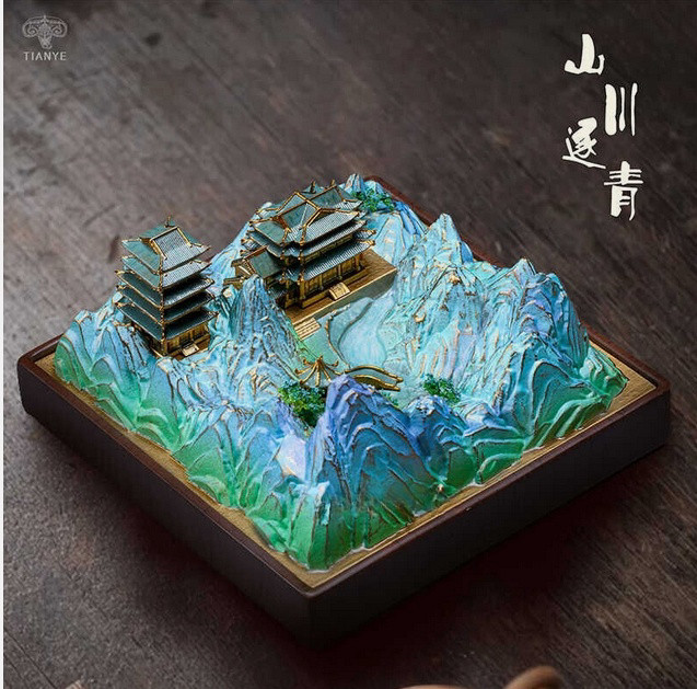 Tianye Studio Mountains Rivers Turn Green Thousand Li Landscape In Stock Tianye Studio Mountains Rivers Turn Green Thousand Li Landscape In Stock