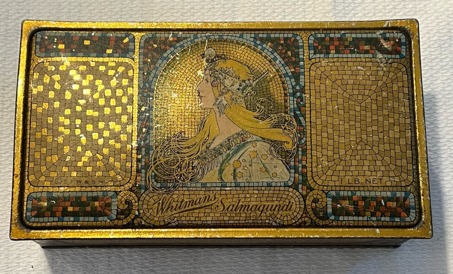 vintage Whitman\'s Salmagundi chocolate candy tin the 1920s Art Nouveau mosaic
