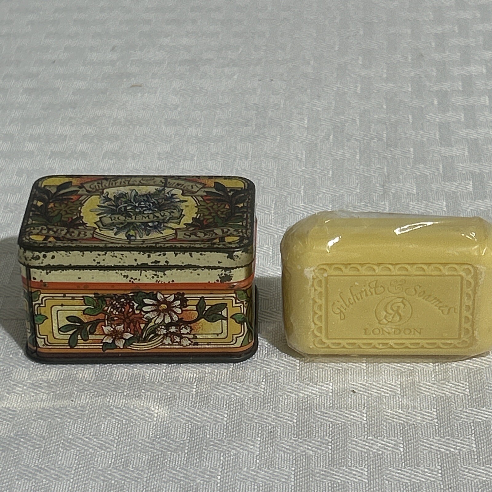 Vintage Bergamot Gilchrist & Soames London Soap In Original Tin ROSEMARY UNUSED