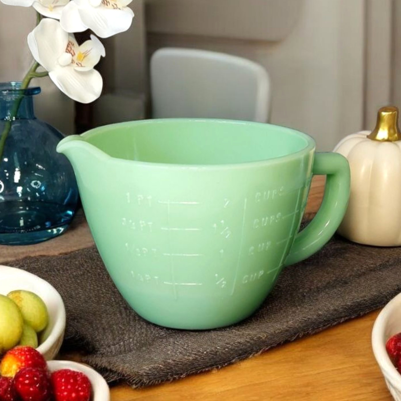 Green Jadeite Glass Depression Style Measuring Cup & Mixing Bowl, Jade Kitchen