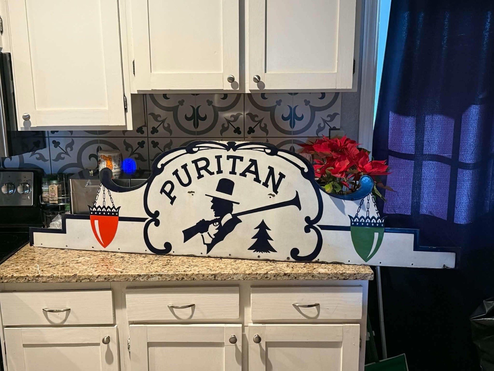 Wow amazing Scarce- 1940s Porcelain Puritan With Musket 68 X 18