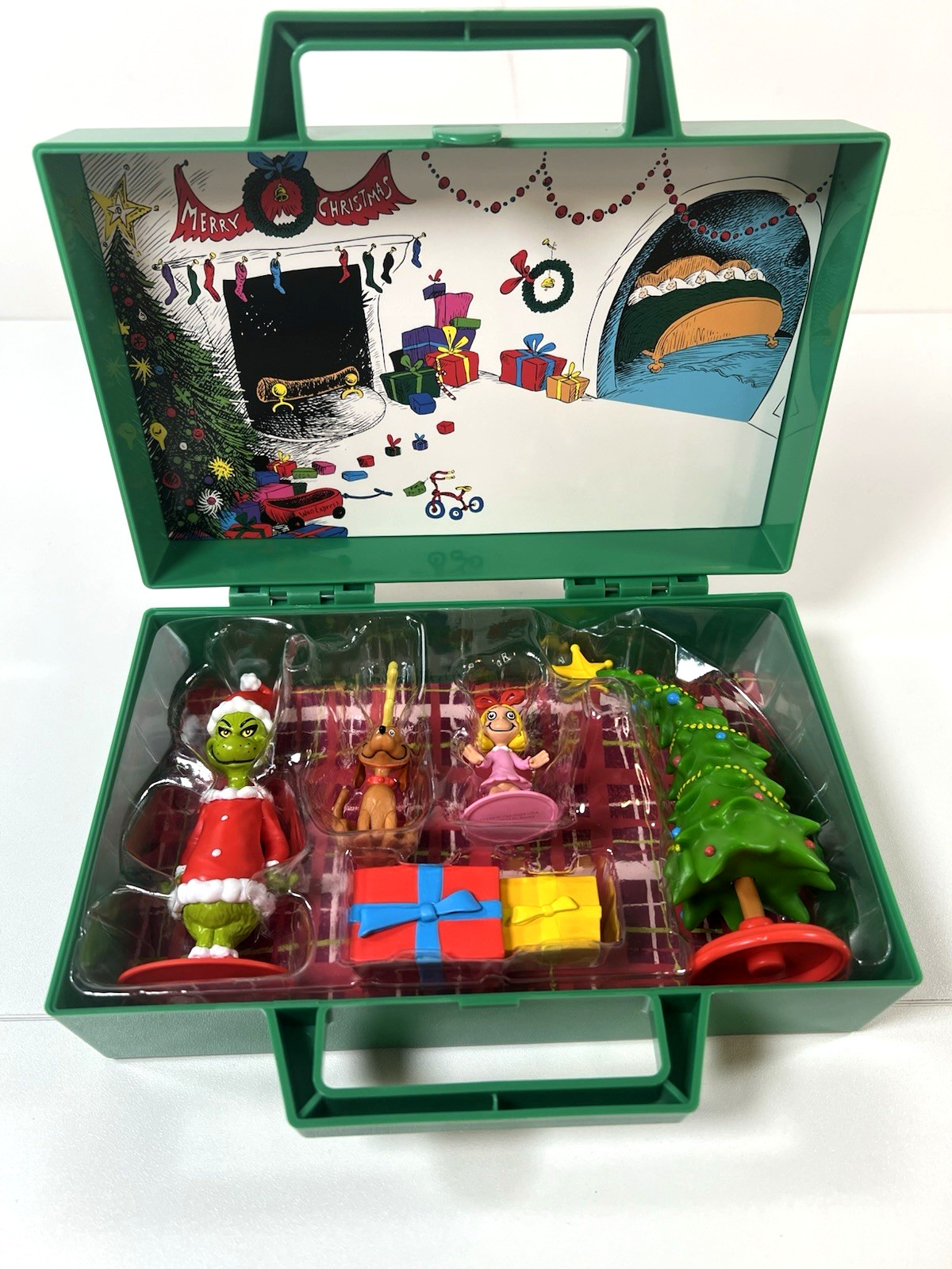 NEW Universal's Island's of Adventure: Dr. Seuss Rare Grinch Figures Boxed Set