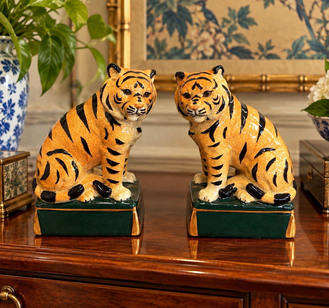 Vintage Takahashi Japan Staffordshire Style Tiger Pair Ceramic Figurines