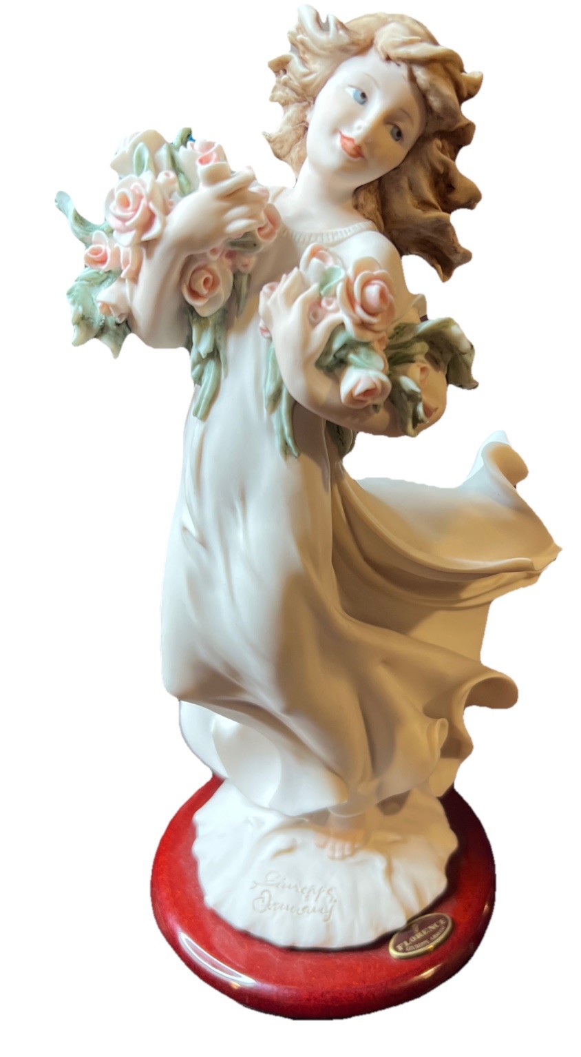 Rare Giuseppe Armani “May Flowers” Angel Figurine #1682F Florence Italy - 🔥🔥 Rare Giuseppe Armani “May Flowers” Angel Figurine #1682F Florence Italy - 🔥🔥