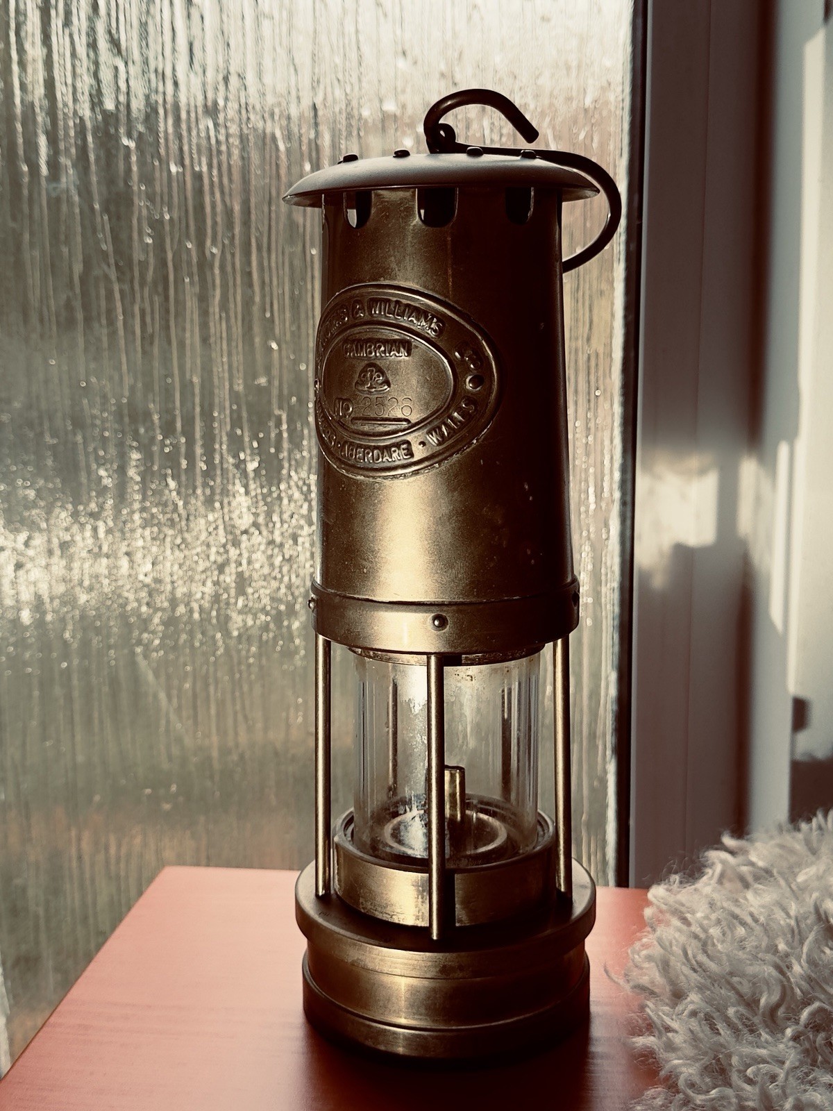 **Authentic G. Thomas & Williams Cambrian Miner’s Lamp – Made in Wales No. 2526