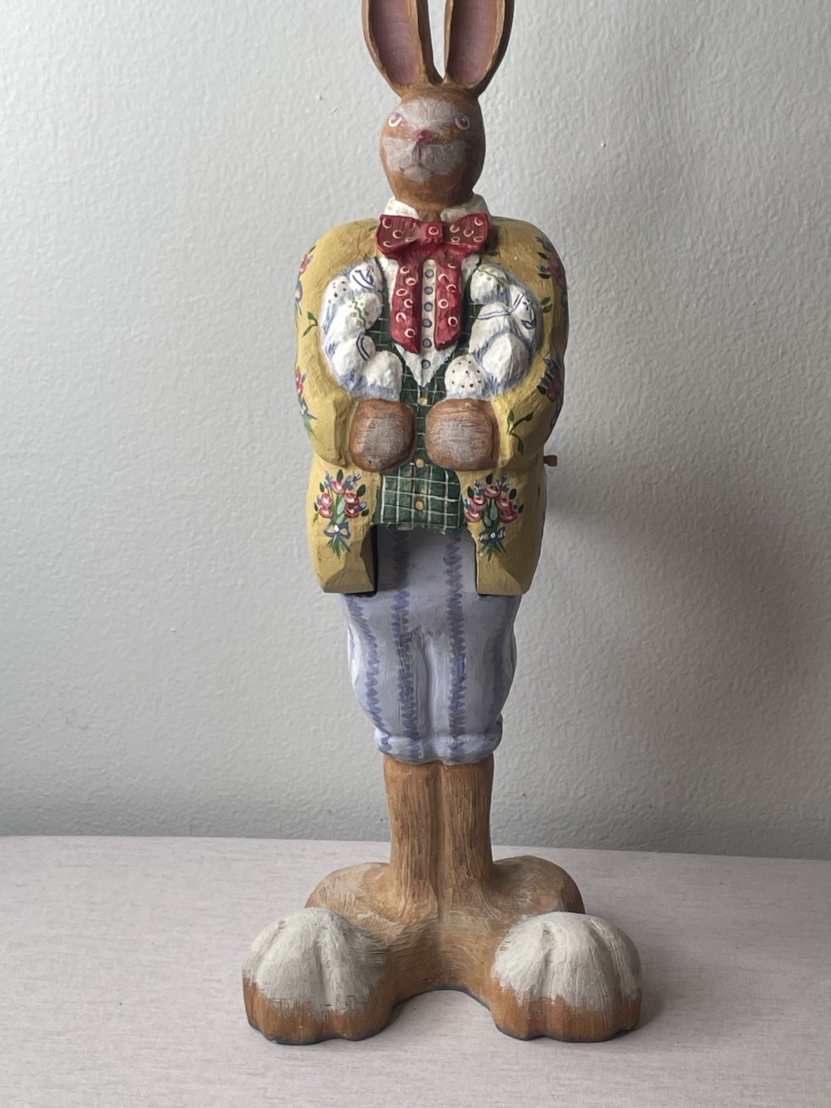 Vintage Dept 56 Easter Bunny Figurine Rabbit Big Feet 16\