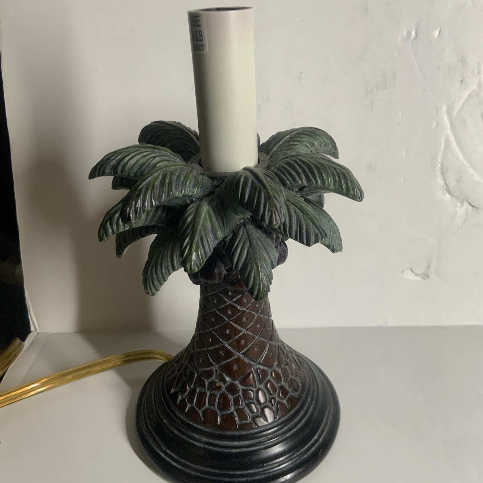 Vintage Palm Tree Accent Lamp 7.5” Resin Tropical Tiki Coastal Decor China