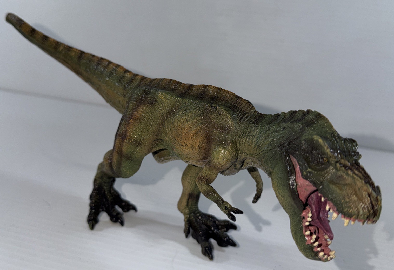 Papo Dinosaur 12” Running Tyrannosaurus Rex With Articulated Jaw T-REX TOY 2012 Papo Dinosaur 12” Running Tyrannosaurus Rex With Articulated Jaw T-REX TOY 2012