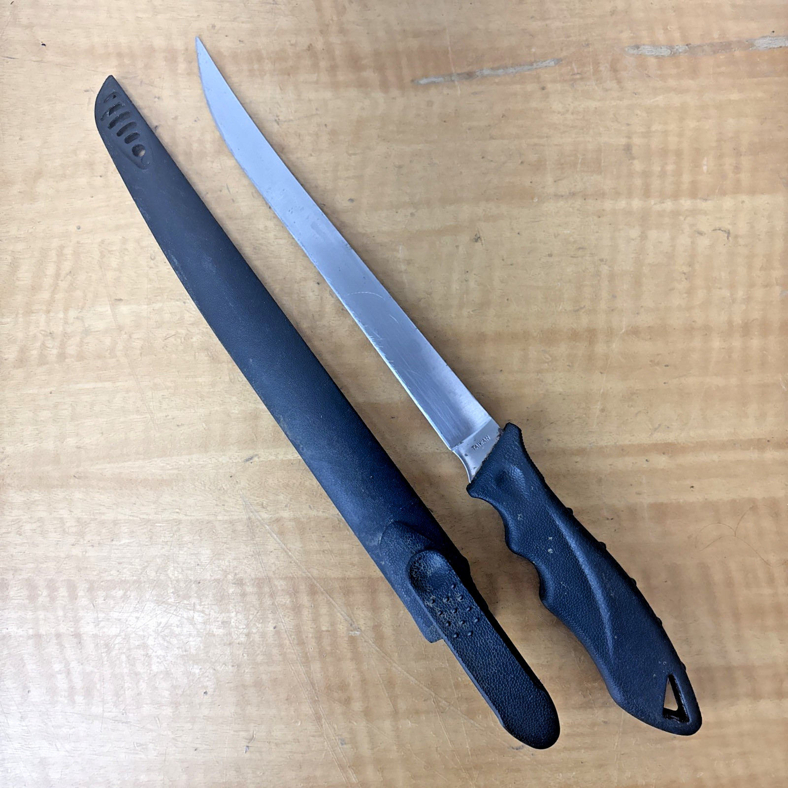 VTG Buck 229 Filet Fishing Knife - Black Handle & Case