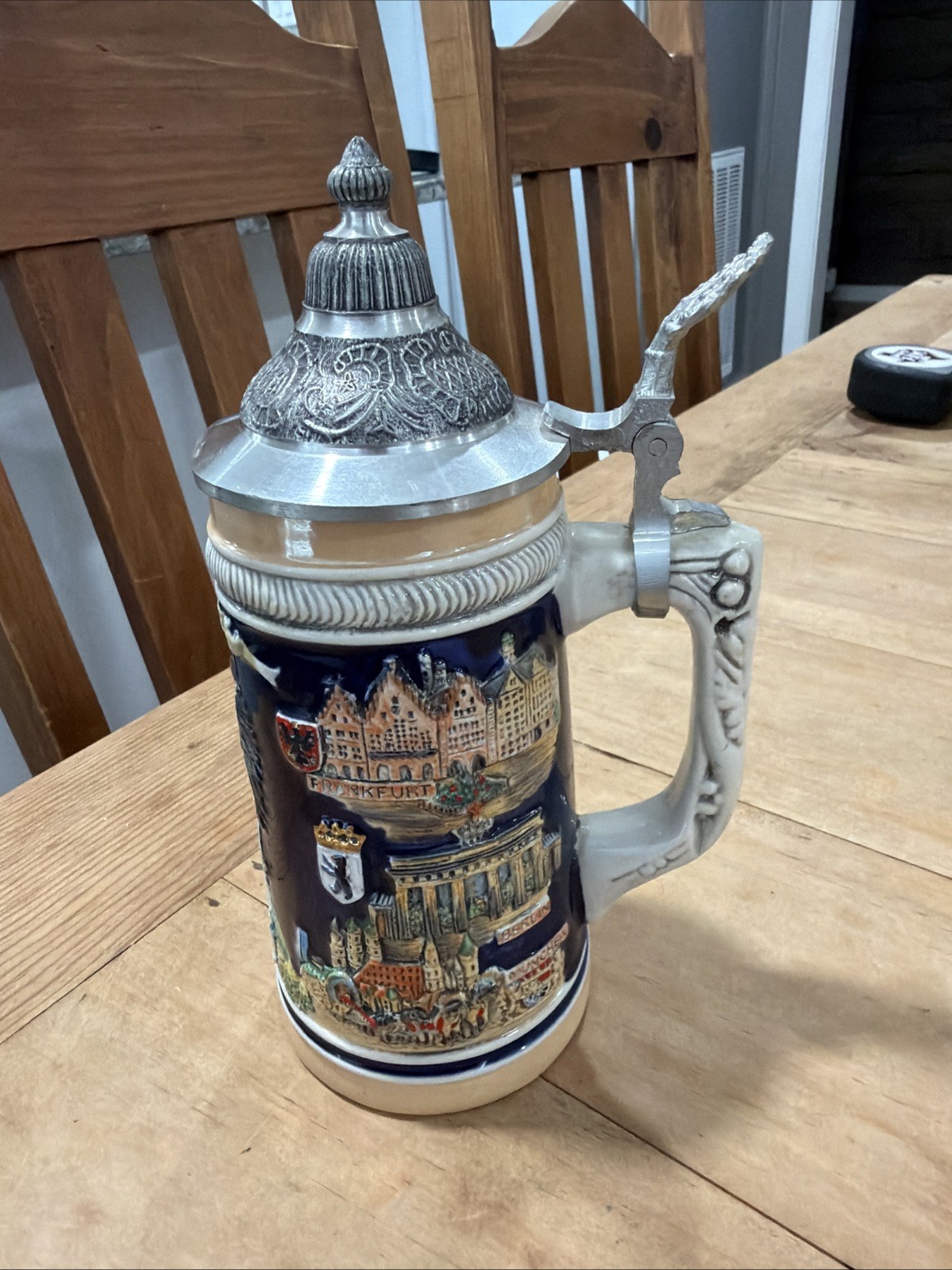 VTG GERMAN HANDARBEIT BEER STEIN WITH LID