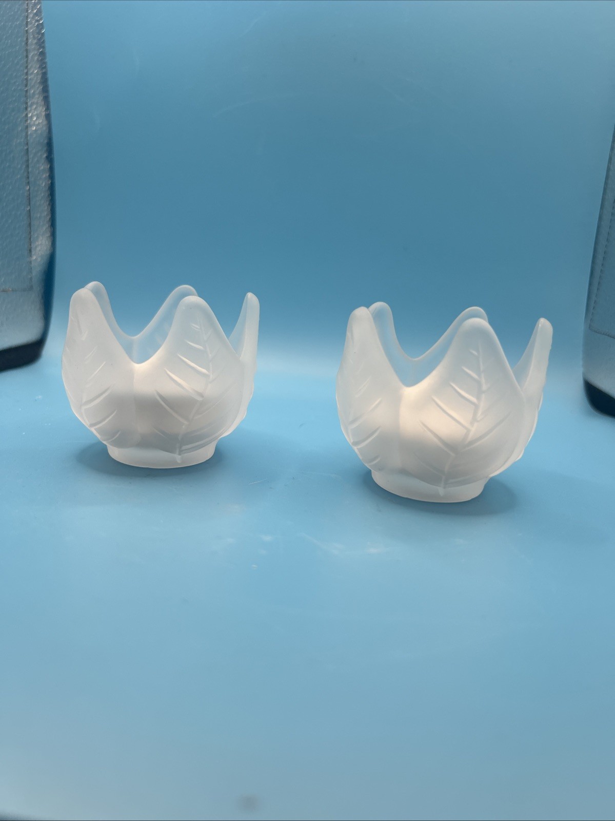 PartyLite Lotus Blossom Votive Candle Holders – PAIR, D07 With 2 Votive Candles