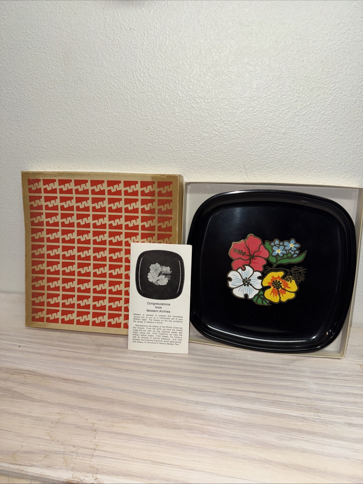 LQQK Vintage Couroc Tray Western Airlines  8.5” Handpainted   W/original Box