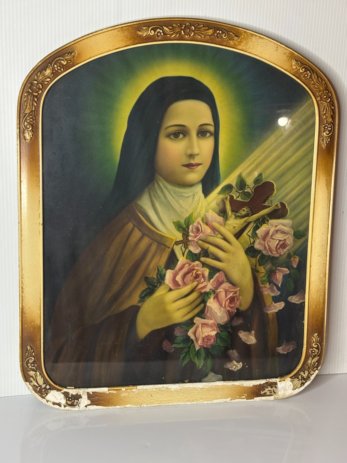 Antique Victorian Gesso Frame Print Religious St Theresa of Lisieux DAMAGED 22\ Antique Victorian Gesso Frame Print Religious St Theresa of Lisieux DAMAGED 22\