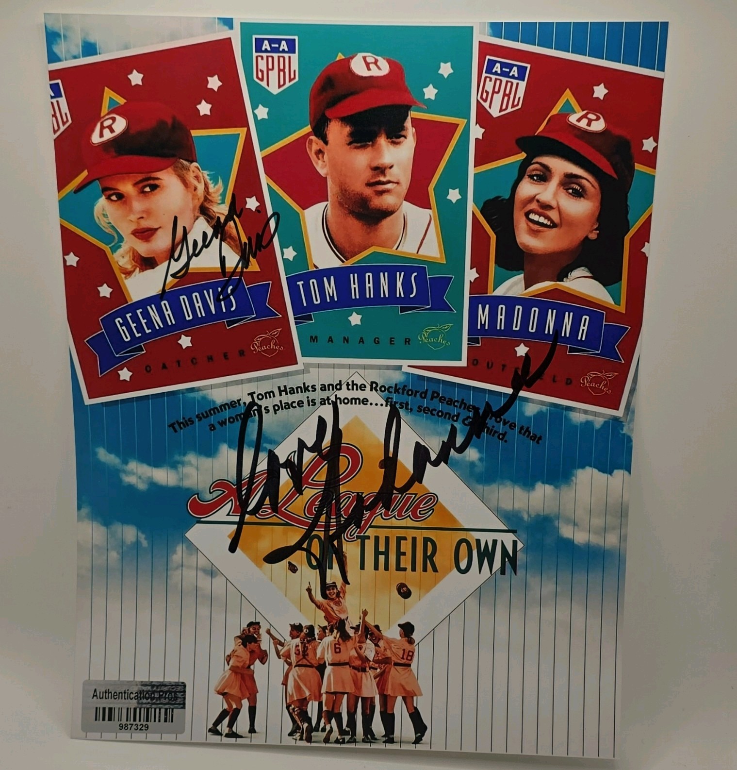 Madonna Geena Davis Signrd A League of Their Own 8x10 Movie Promo Photo Madonna Geena Davis Signrd A League of Their Own 8x10 Movie Promo Photo