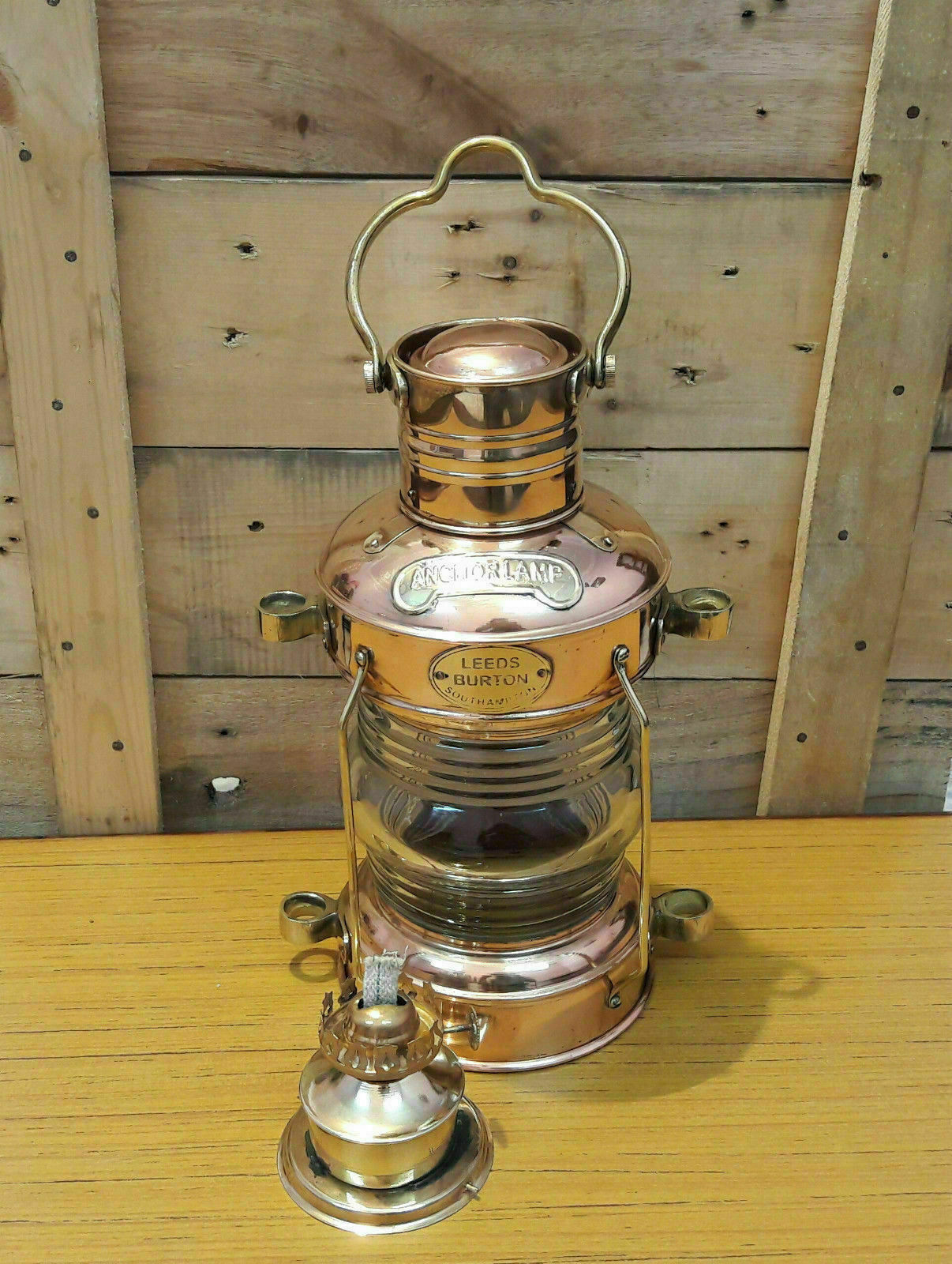 Brass & Copper Anchor Oil Lamp Nautical Maritime Ship Lantern Boat Lamp Light Brass & Copper Anchor Oil Lamp Nautical Maritime Ship Lantern Boat Lamp Light