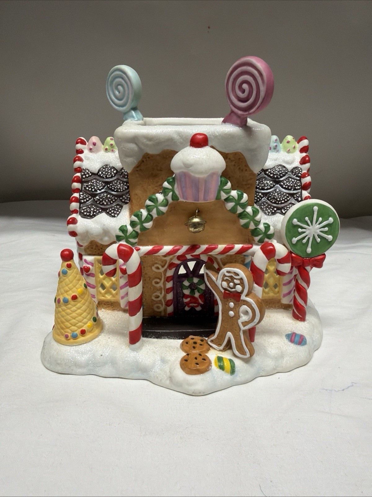 Partylite Exclusive Gingerbread Village #1 Christmas Tea Light Candle Holder