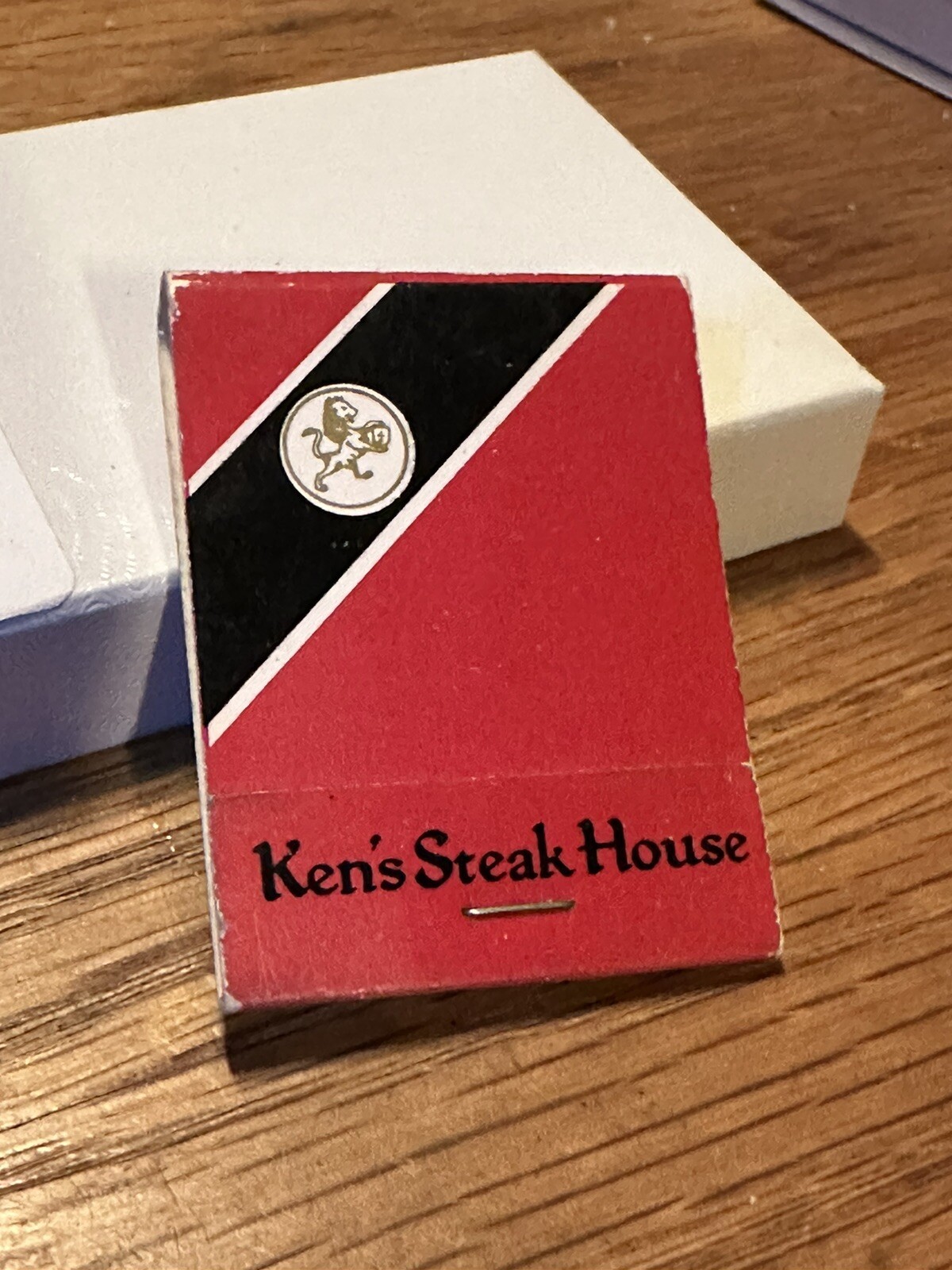Rare Vintage KEN’S STEAK HOUSE Framingham, MASSACHUSETTS Matchbook ~ Z107