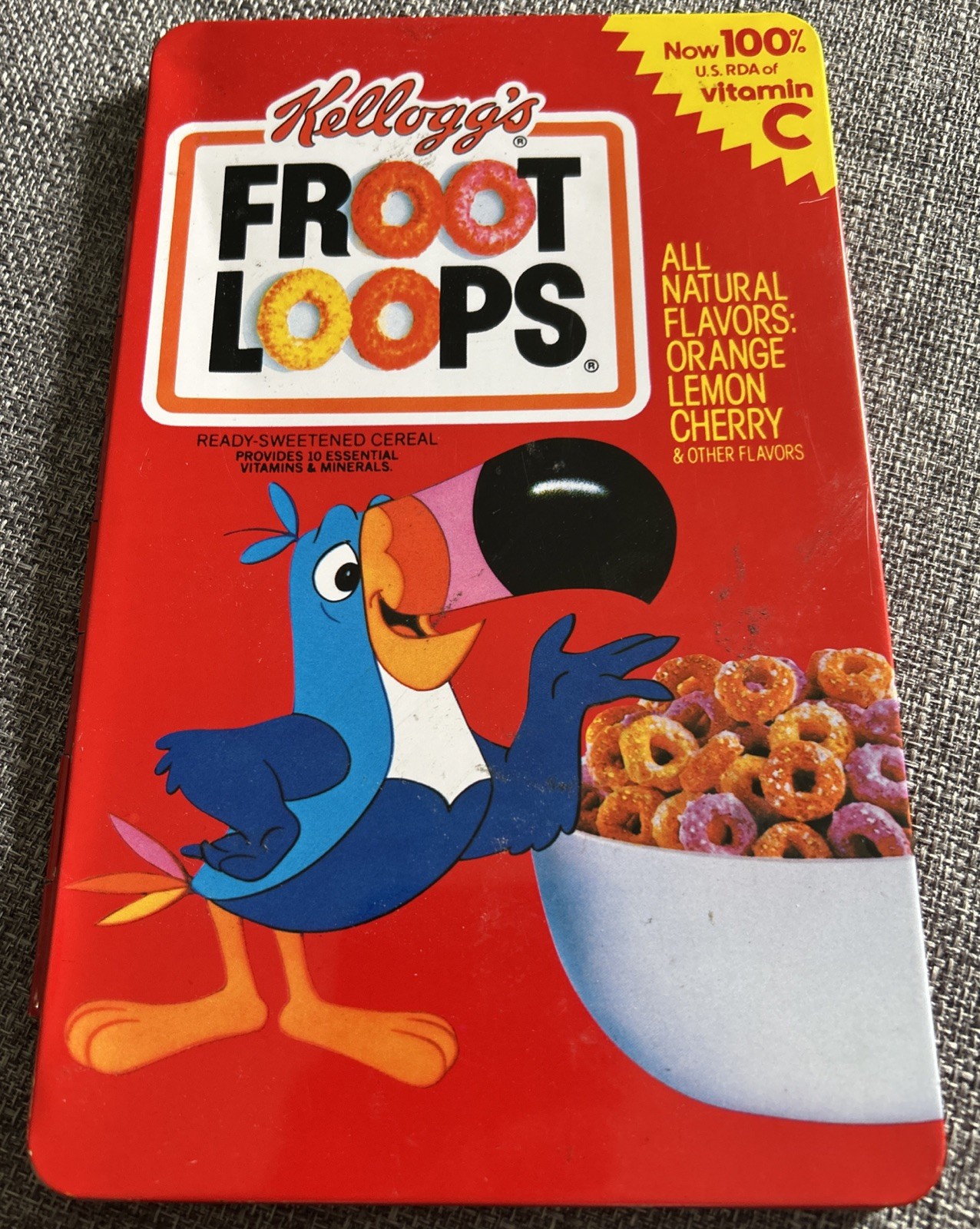 Vintage 1984 Kellogg’s Froot Loops Collectable Decorative Tin W Writing Pad Rare Vintage 1984 Kellogg’s Froot Loops Collectable Decorative Tin W Writing Pad Rare
