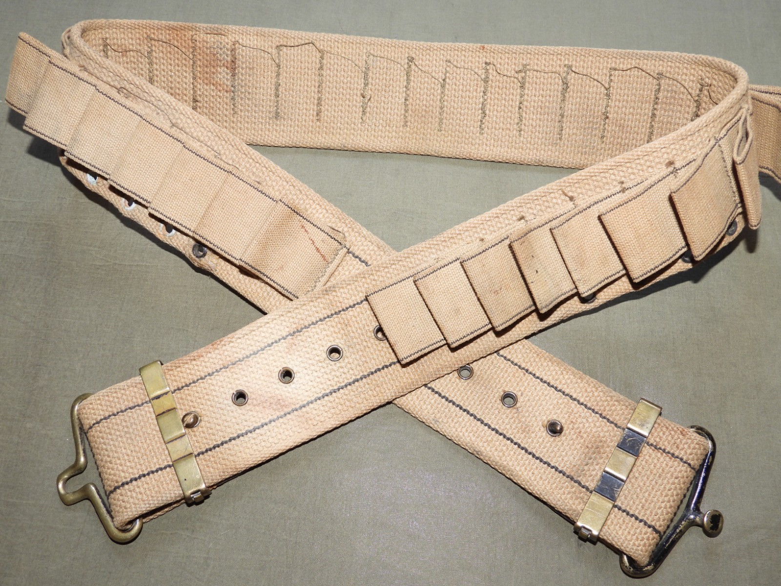 US Navy USMC Marine WW2 Pilot Sedgley Flare Pistol Mark 1 Khaki Cartridge Belt