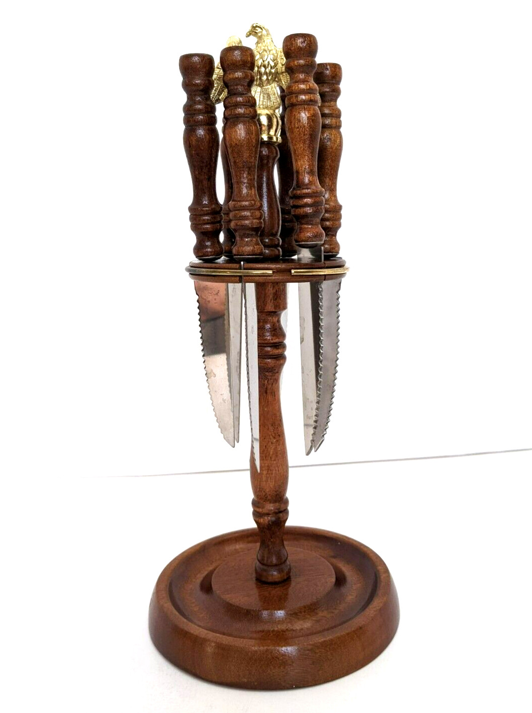 Vintage Wooden Metal Eagle Stand With 6 Steak Knives Wooden Handles 11.1/4 x 5\