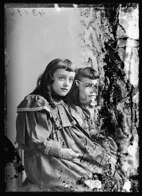Photo:Callanan T.F. Children Portrait Circa 1894-1901