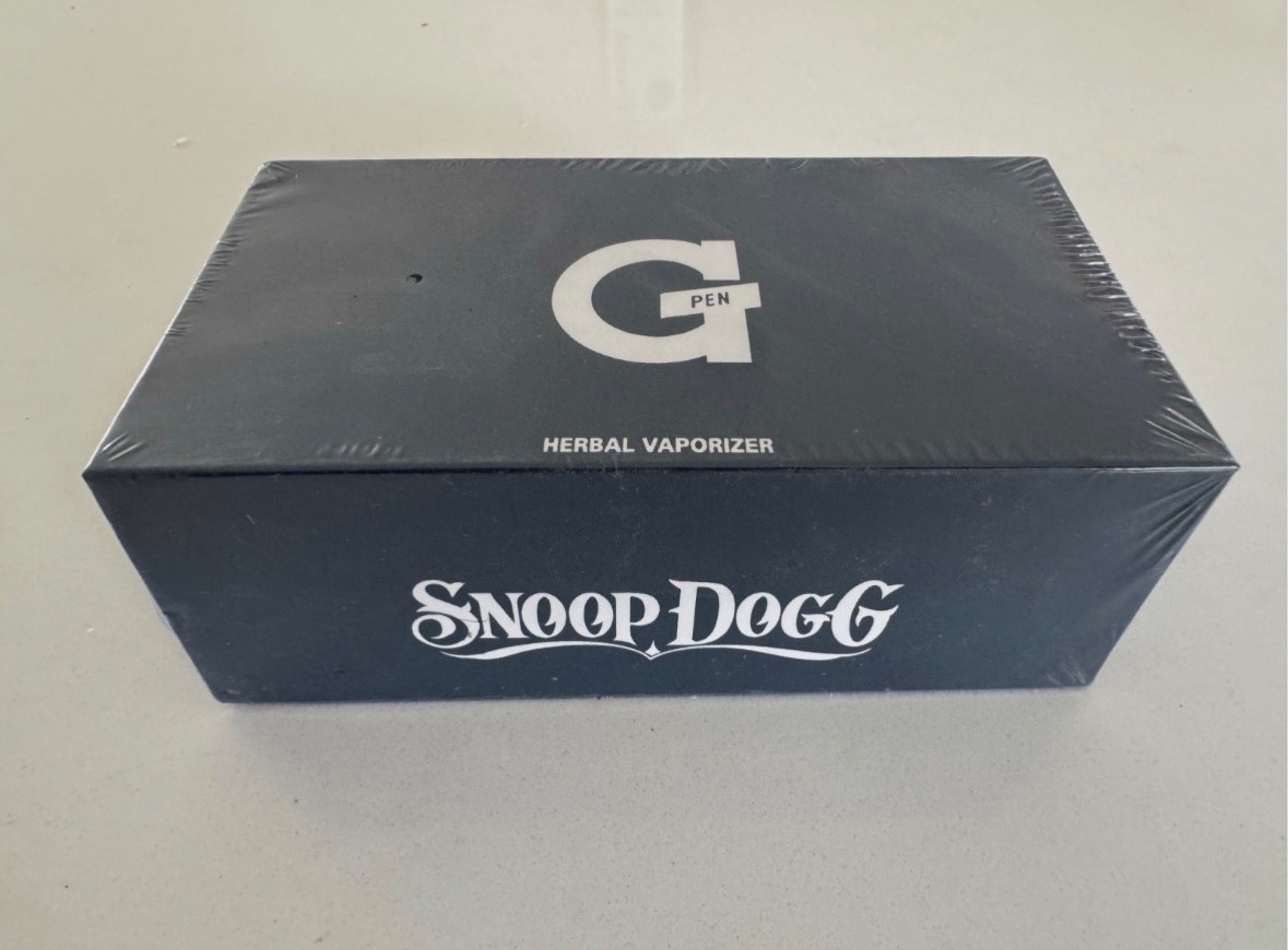 RARE Collectable Grenco Science Snoop Dogg Pen Kit, SEALED BOX NEVER OPENED