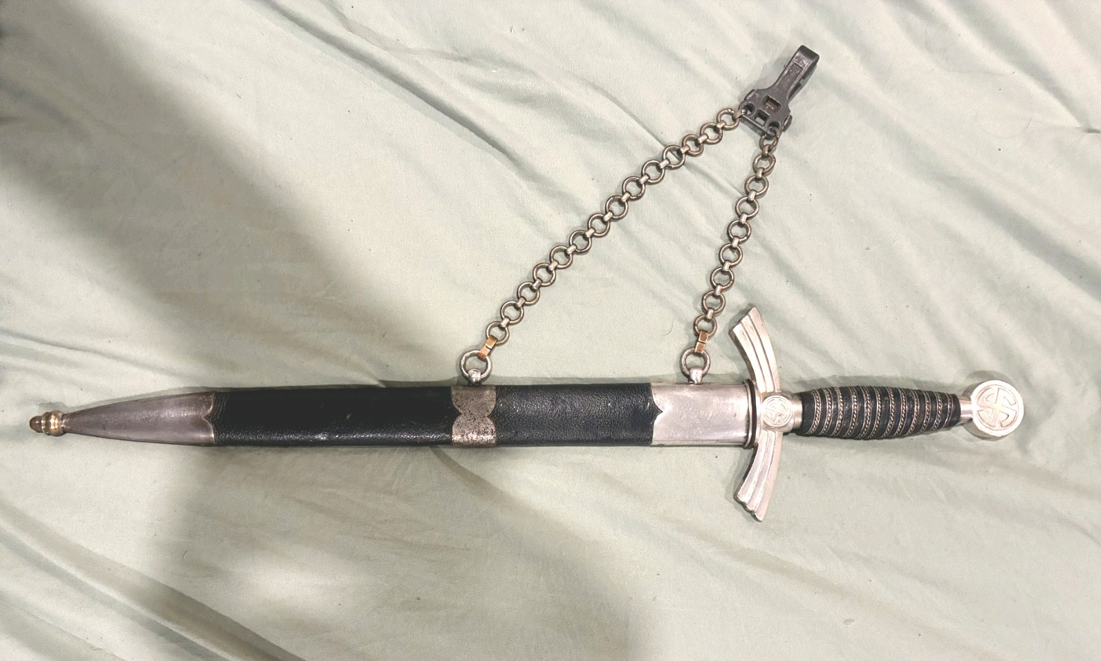 WWII-Era German Military Luftwaffe 1 St Pattern Officer's Dress Dagger