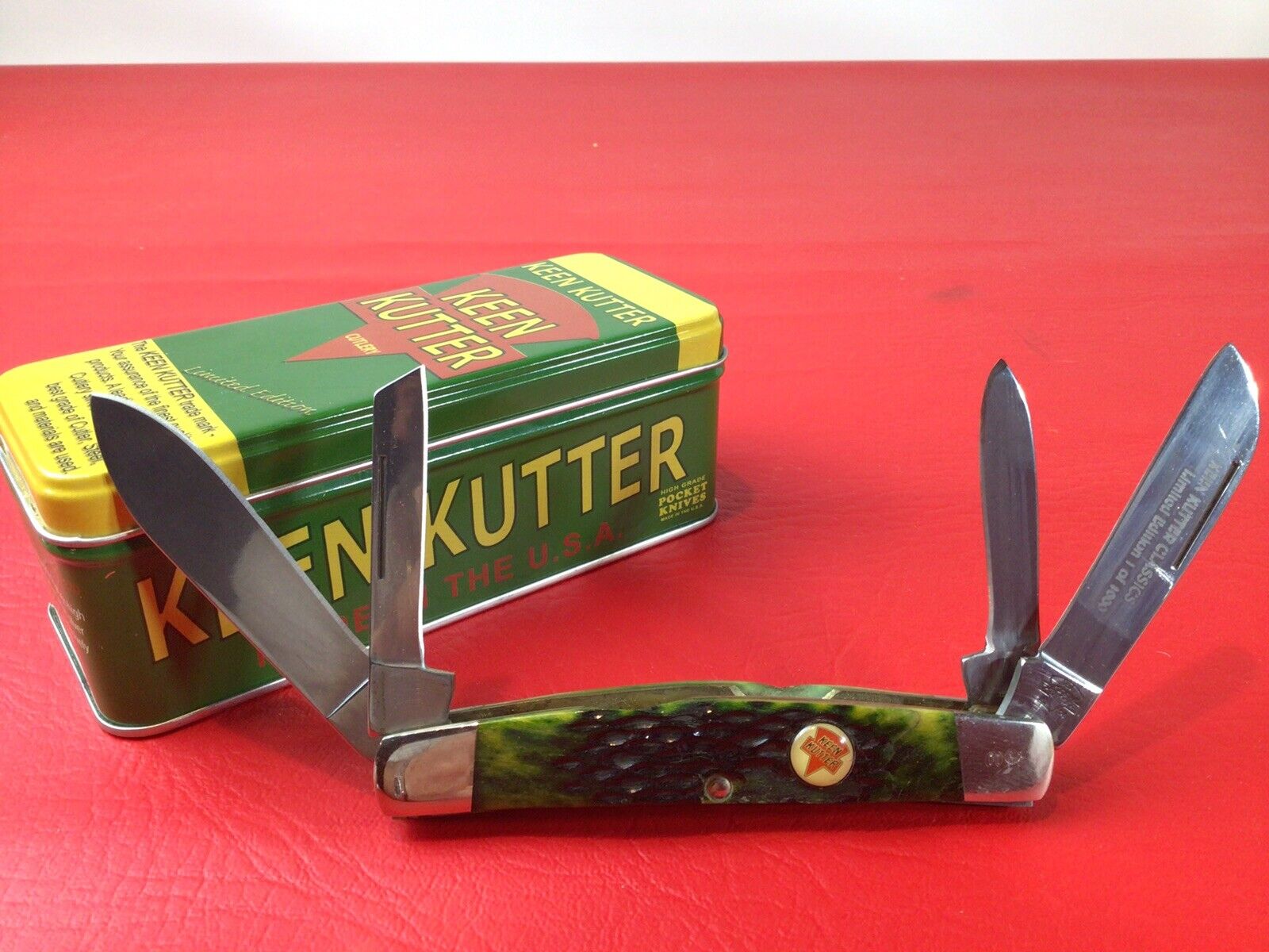 KEEN KUTTER LIMITED EDITION 4 BLADE GREEN BONE COLLECTOR TIN