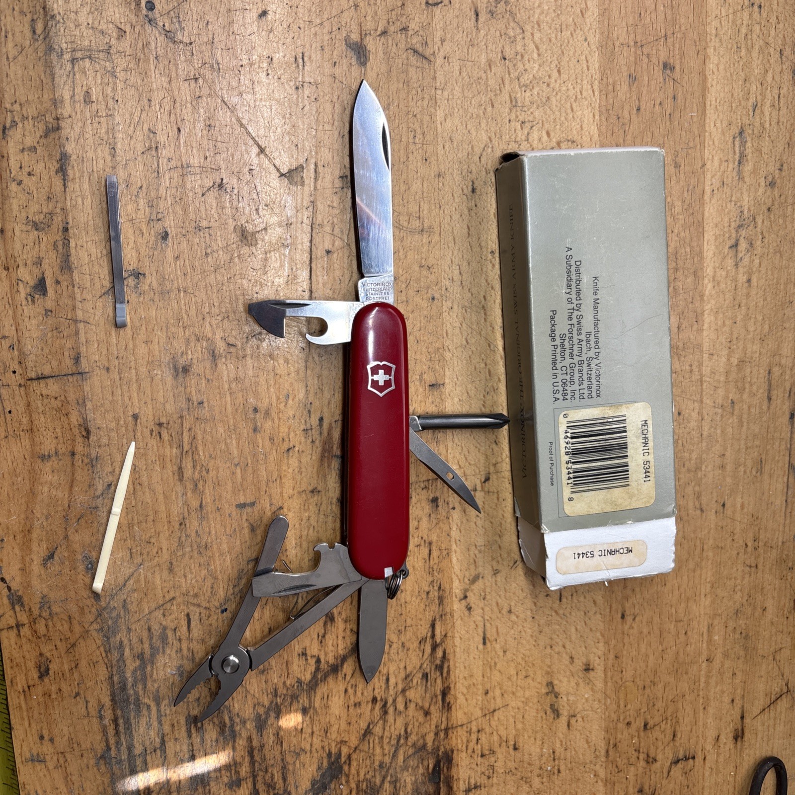 victorinox mechanic Swiss Army knife