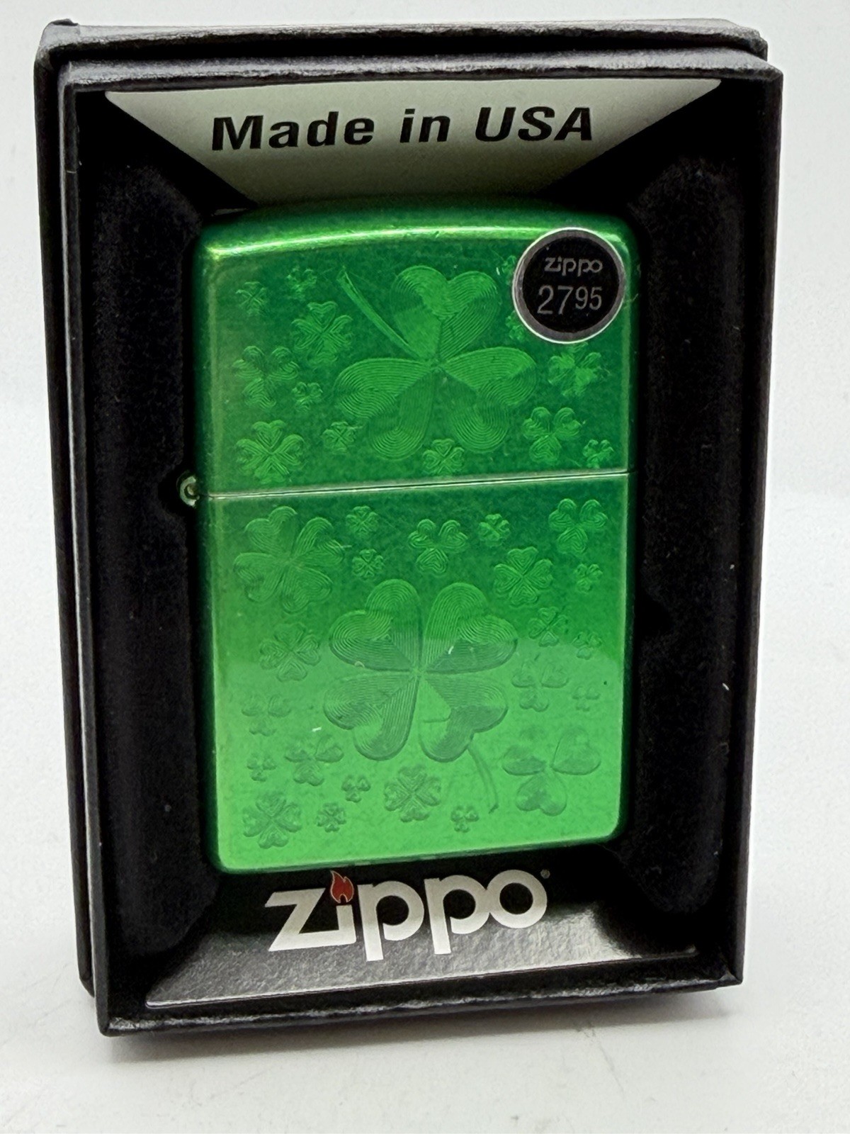 Vintage 2012 Green Iced Clover Shamrock Irish Zippo Lighter NEW B4