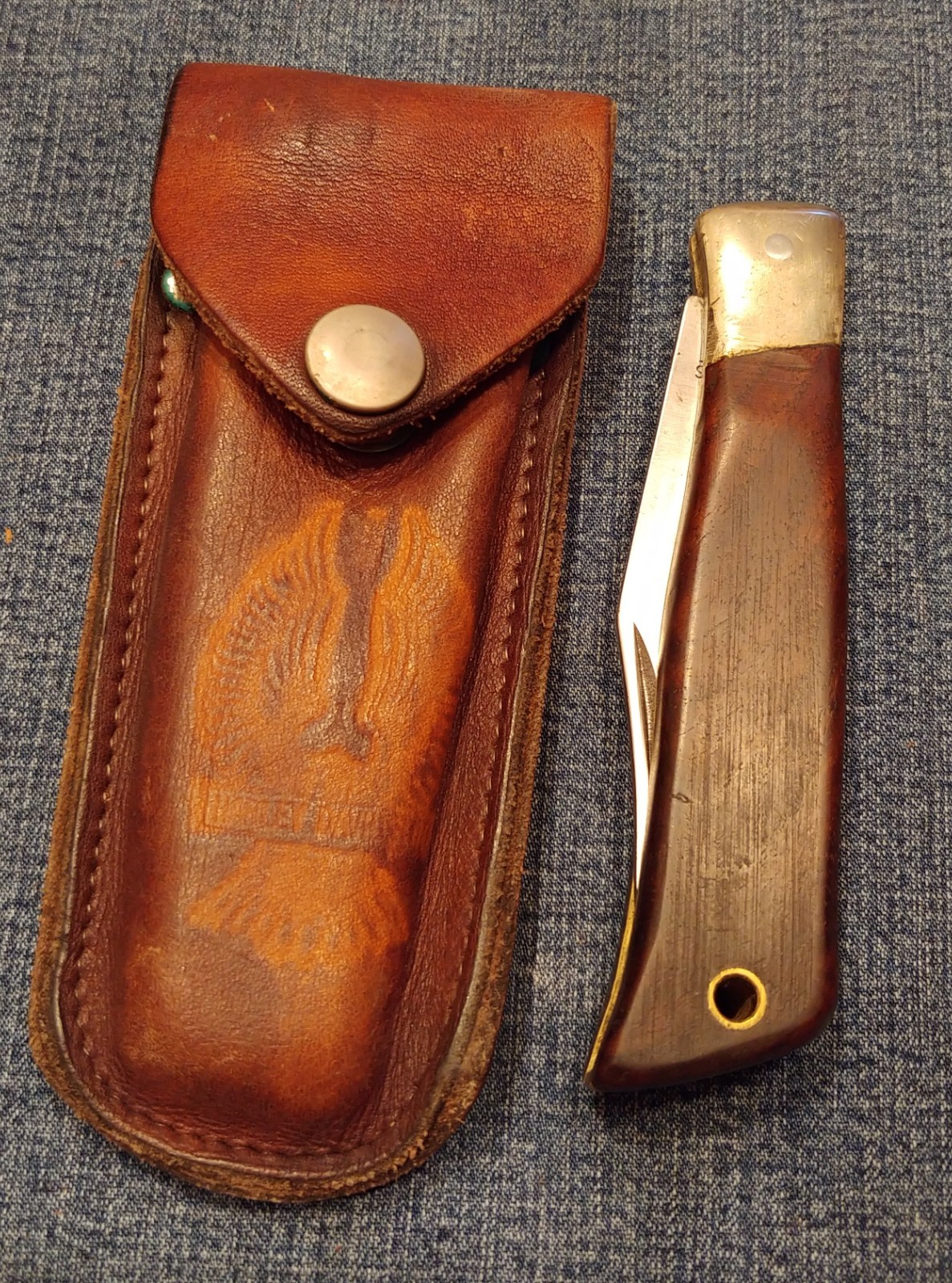 CAMILLUS Vintage No. 7 Folding Knife With HD Leather Sheath CAMILLUS Vintage No. 7 Folding Knife With HD Leather Sheath
