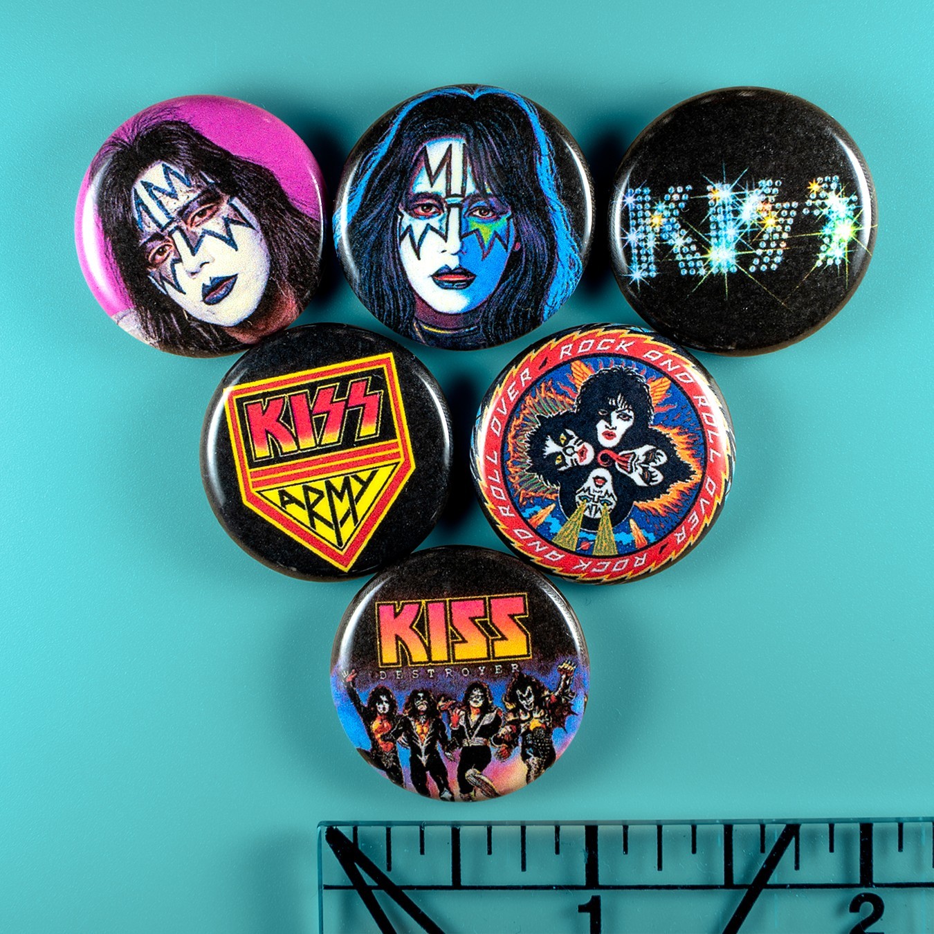 Kiss 1 Kiss 1