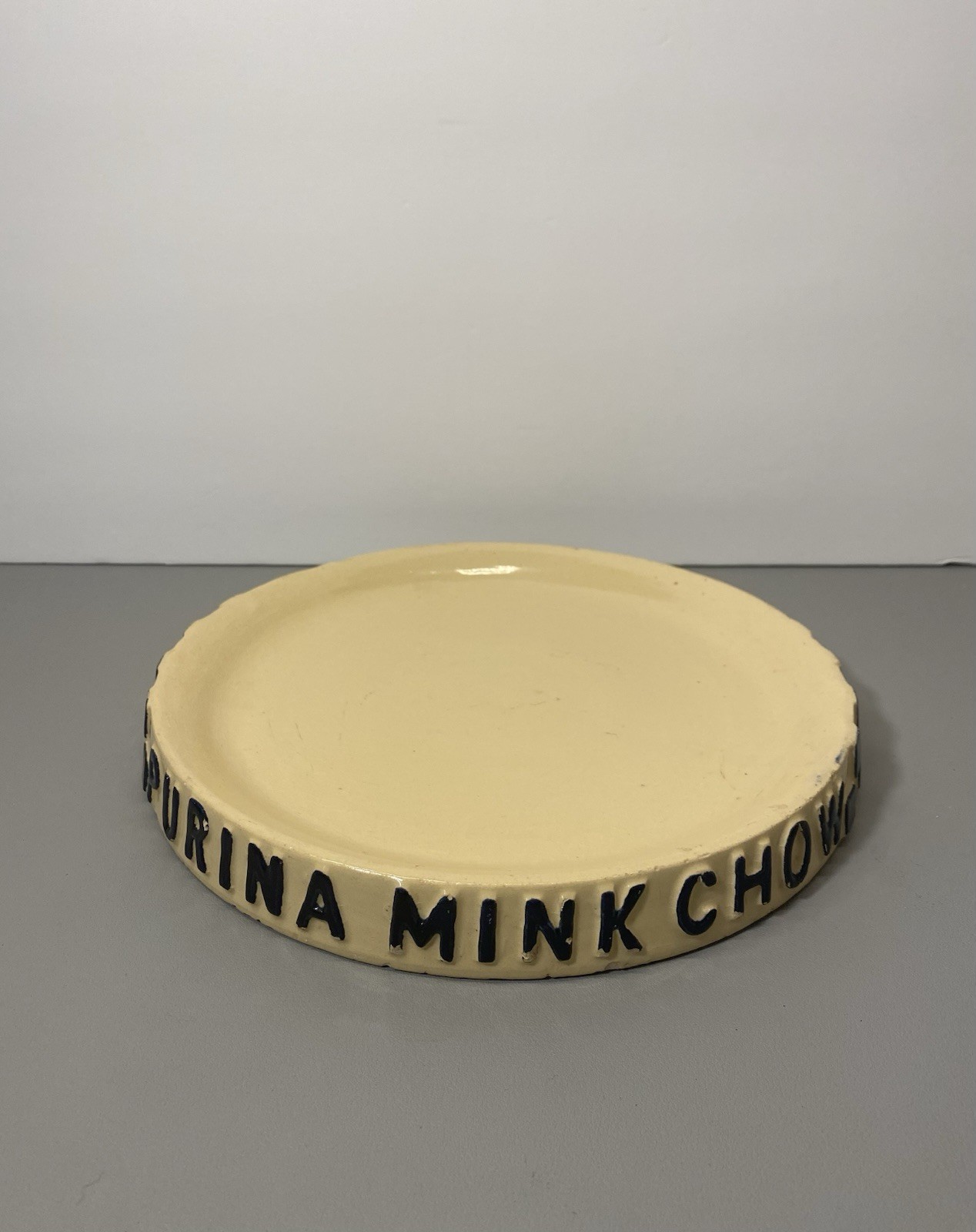 Vintage Ralston Purina Mink Chow Advertising Watt Pottery Bowl Feed Tray Vintage Ralston Purina Mink Chow Advertising Watt Pottery Bowl Feed Tray