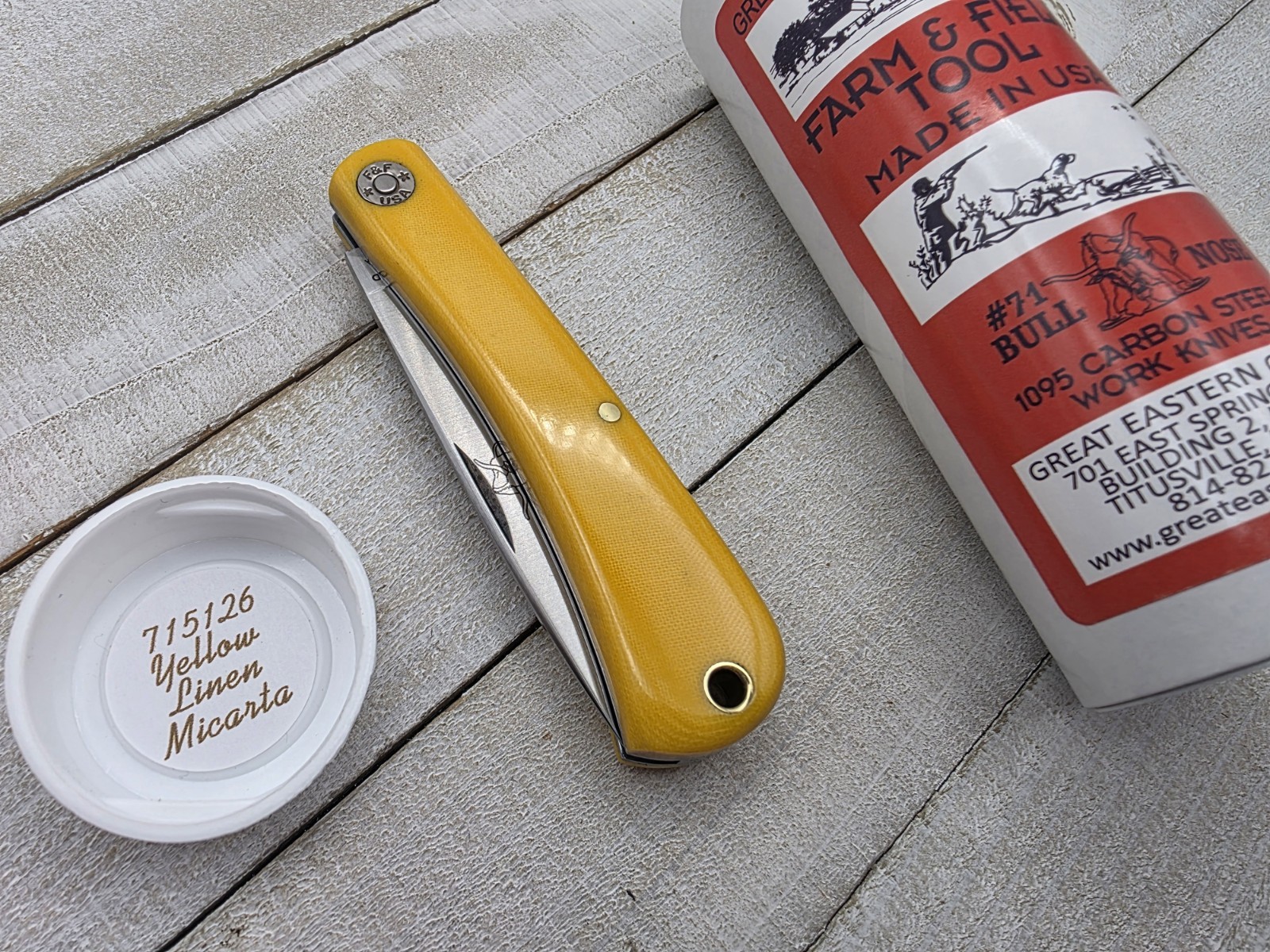 GEC Great Eastern Cutlery #71 Farm & Field Bull Nose 715126 Yellow Linen Micarta