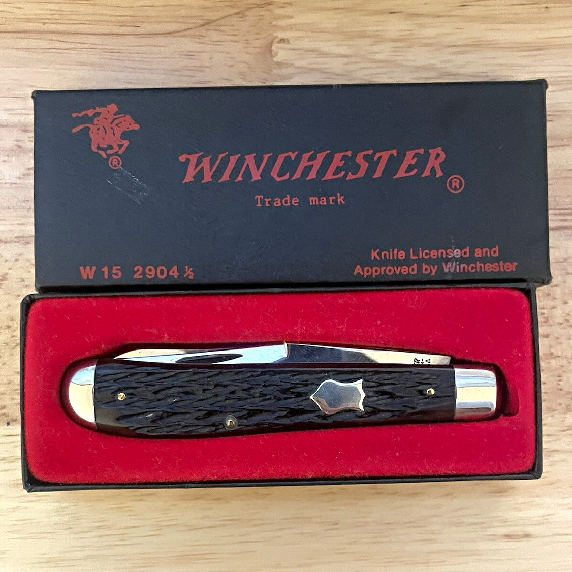 Winchester W15 2904 2-Blade Slipjoint Pocketknife Wood Handle, Stainless, 1998 Winchester W15 2904 2-Blade Slipjoint Pocketknife Wood Handle, Stainless, 1998