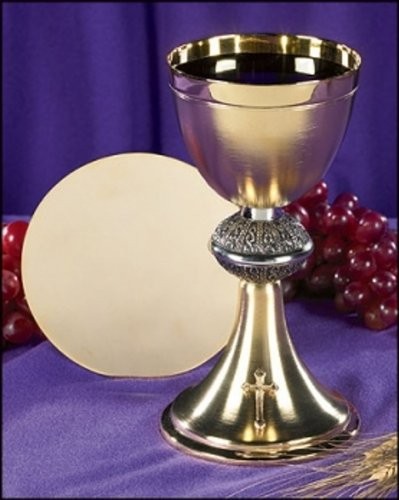 Faithful Gifts Budded Cross Chalice and Paten Set 8 Ounces Clear Brass Brass Faithful Gifts Budded Cross Chalice and Paten Set 8 Ounces Clear Brass Brass