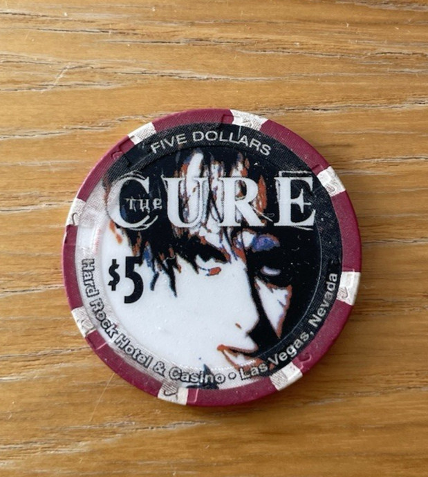 Rare HARD ROCK HOTEL CASINO LAS VEGAS $5 THE CURE CHIP Robert Smith Rare HARD ROCK HOTEL CASINO LAS VEGAS $5 THE CURE CHIP Robert Smith