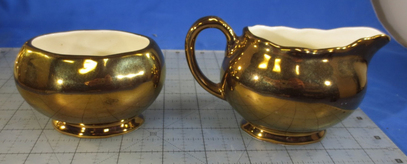 Gold luster Gray\'s England milk jug, sugar bowl, gold luster, vintage Gold luster Gray\'s England milk jug, sugar bowl, gold luster, vintage