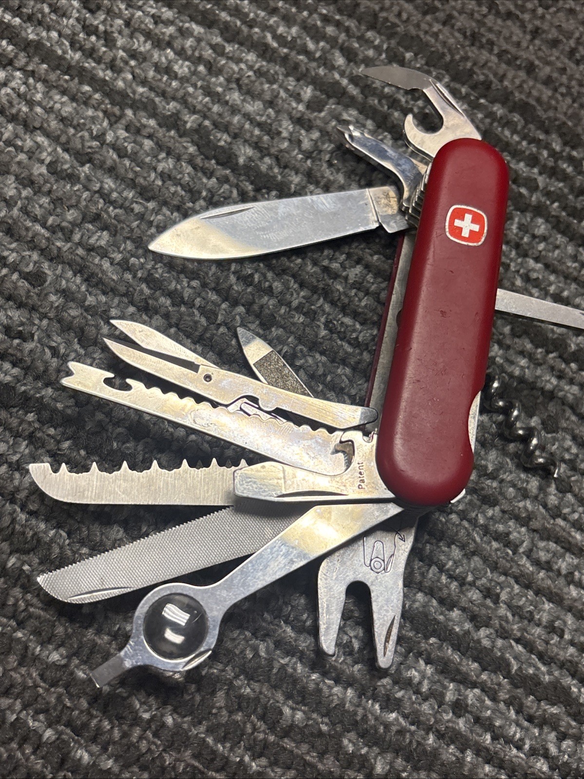Wenger Delemont Champ Swiss Army Knife, 85mm Wenger Delemont Champ Swiss Army Knife, 85mm