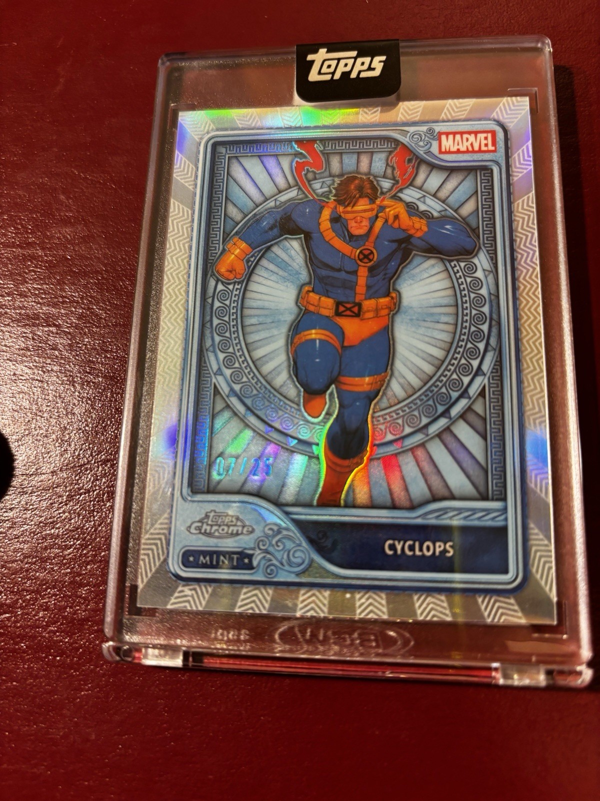 2026 Topps Mint Marvel X-Men Cyclops #104 Platinum Card 07/25 Topps Encased
