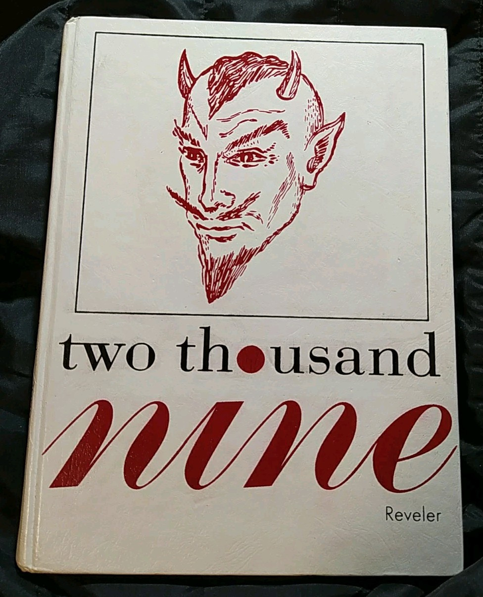 2009 YEARBOOK CAMPBELL MEMORIAL HIGH SCHOOL 