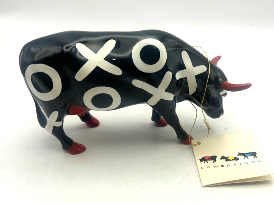 CowParade Early Show Cow Figurine Retired Westland 2000 w/ Original Tag Black XO CowParade Early Show Cow Figurine Retired Westland 2000 w/ Original Tag Black XO