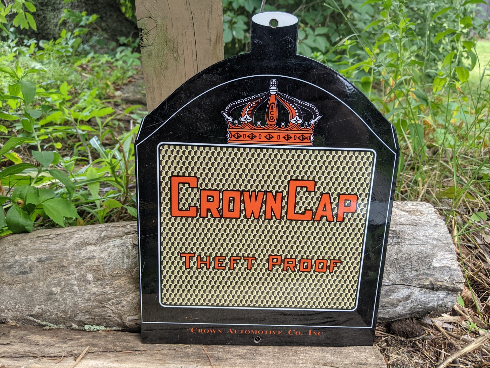 OLD VINTAGE CROWN RATIATOR CAP 