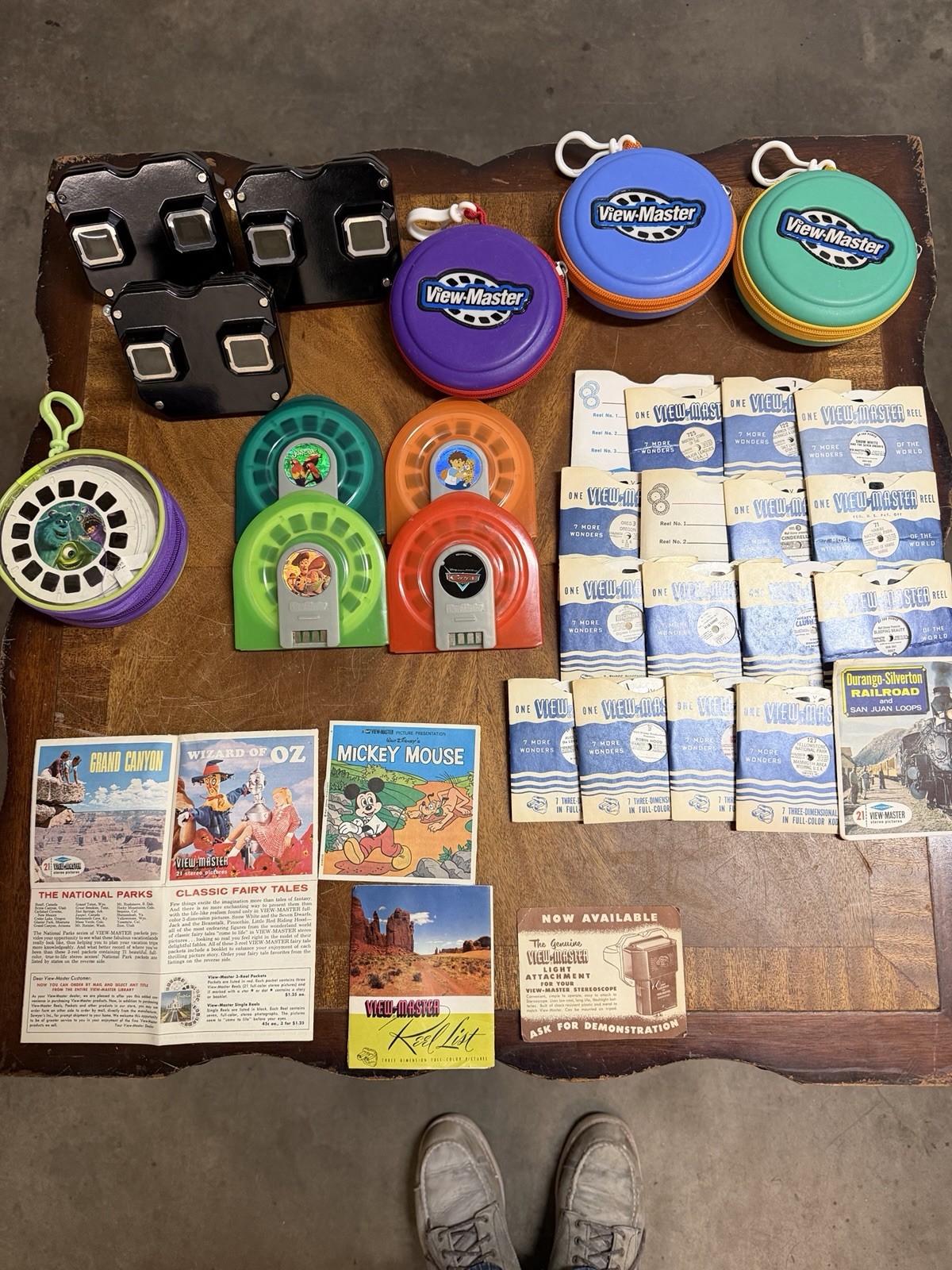 3 Sawyer\'s View-Master Black Stereoscope 1950s Vintage cardboard picture reels
