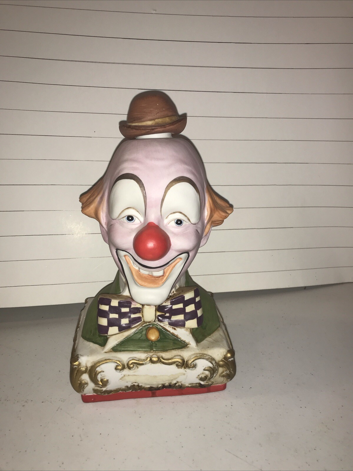 Ezra Brooks Decanter Smiley The Clown Empty