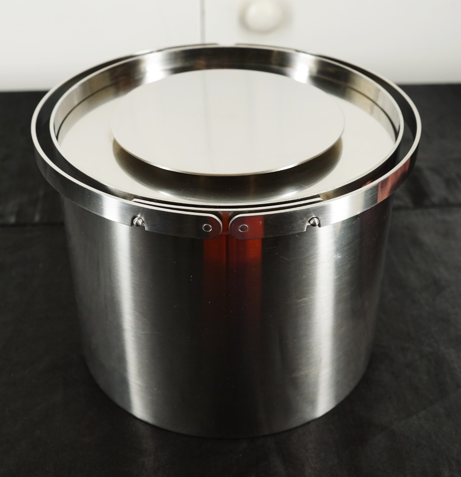 Vintage MCM Arne Jacobsen Cylinda-Line Ice Bucket for Stelton Stainless Denmark Vintage MCM Arne Jacobsen Cylinda-Line Ice Bucket for Stelton Stainless Denmark