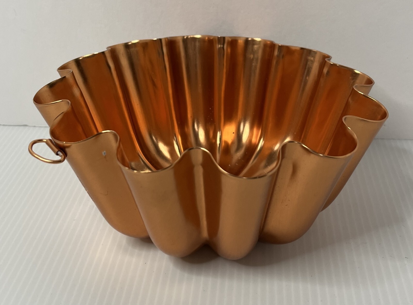 Vintage Copper Tone Aluminum Fluted/Flower 6.5” Cake/Dessert Mold 3 1/2 Cups Vintage Copper Tone Aluminum Fluted/Flower 6.5” Cake/Dessert Mold 3 1/2 Cups