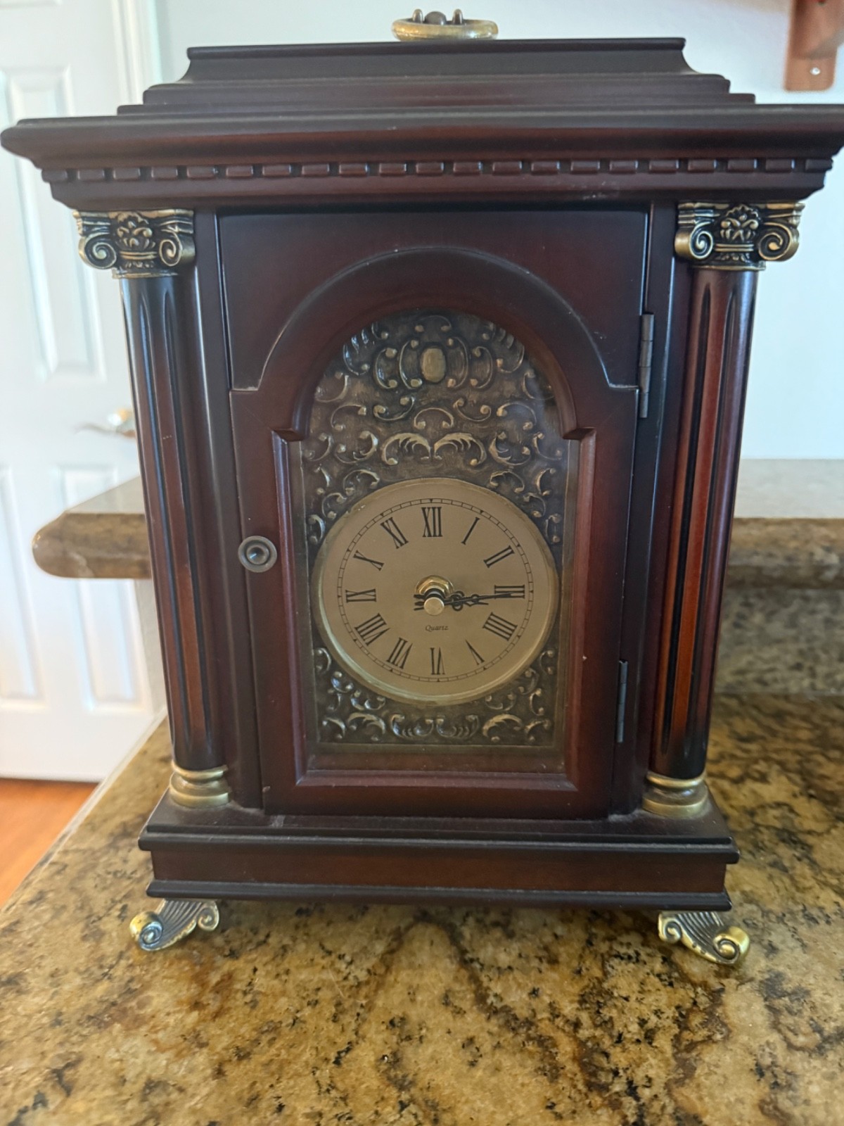 VTG 2001 Bombay Company Quartz Movement Mantel Clock with Belmont Storage area VTG 2001 Bombay Company Quartz Movement Mantel Clock with Belmont Storage area