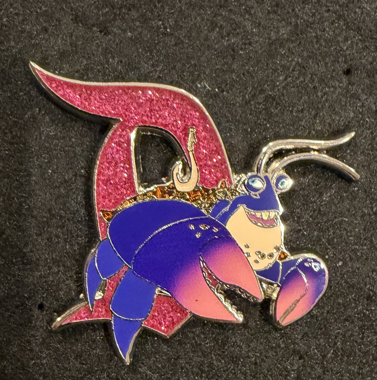 Tamatoa D Pin Magical Trends FL LE 100