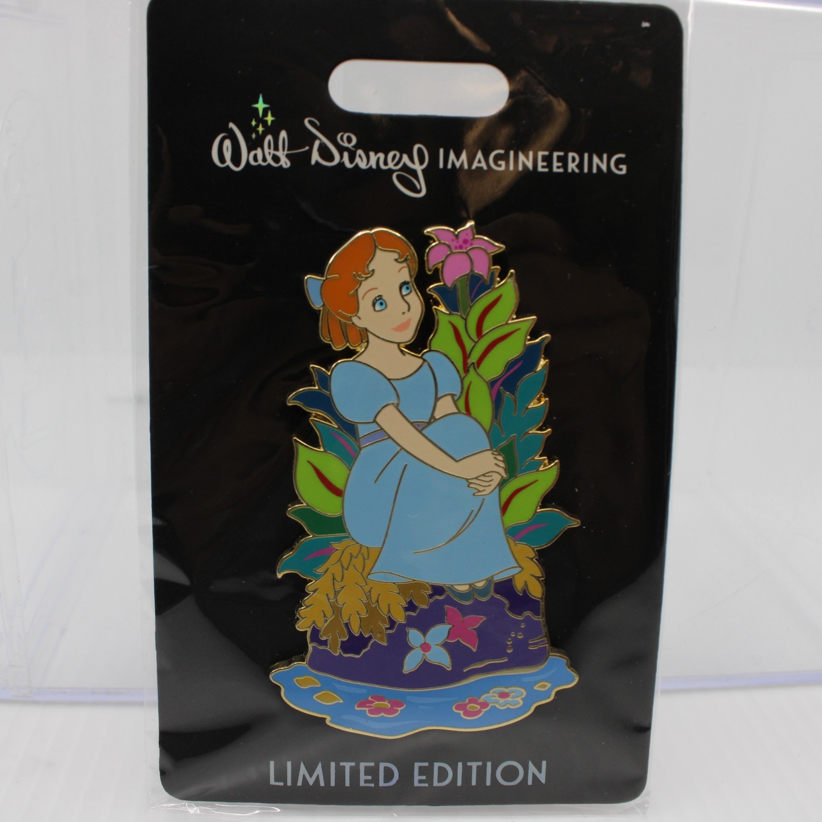 B5 Disney WDI MOG LE 300 Pin Flower Girls Series Wendy Peter Pan